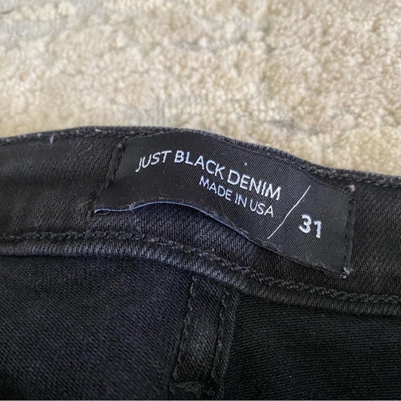 Just Black Denim Skinny Distressed Raw Hem Black Jeans Pants High Rise: 31 - Picture 5 of 12